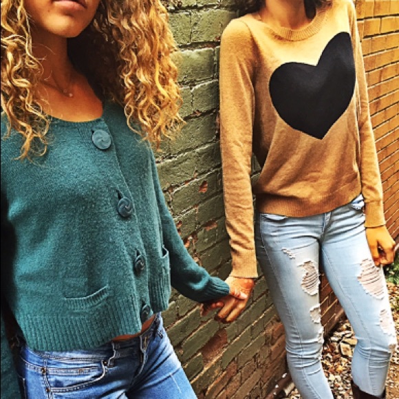 J. Crew Sweaters - ☀️J.Crew 🖤Sweater☀️